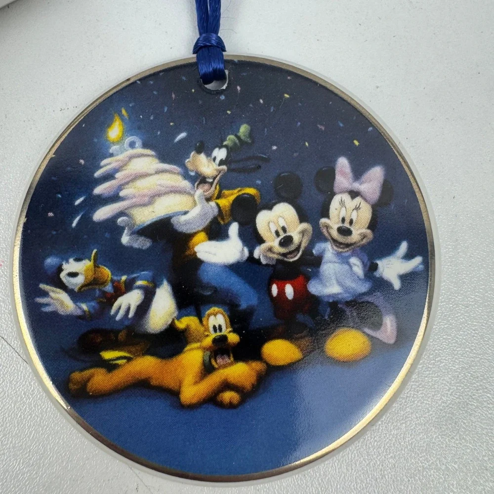1997 Disney Store Decade of Dreams‎ Mickey Friends Ornament 10th Anniversary